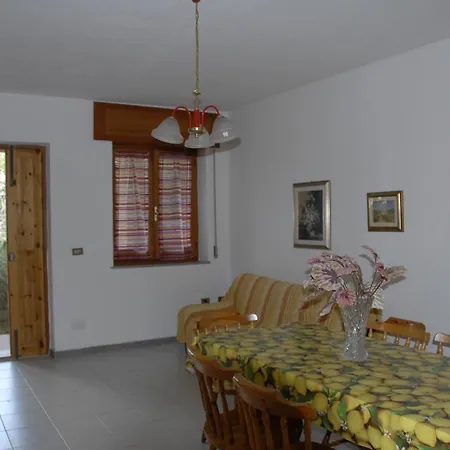 Stazzu Di Mezzu Holiday Feriehus
